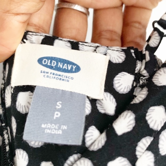 Old Navy - Printed Skater Dress - Size Small - Picture 6 of 6